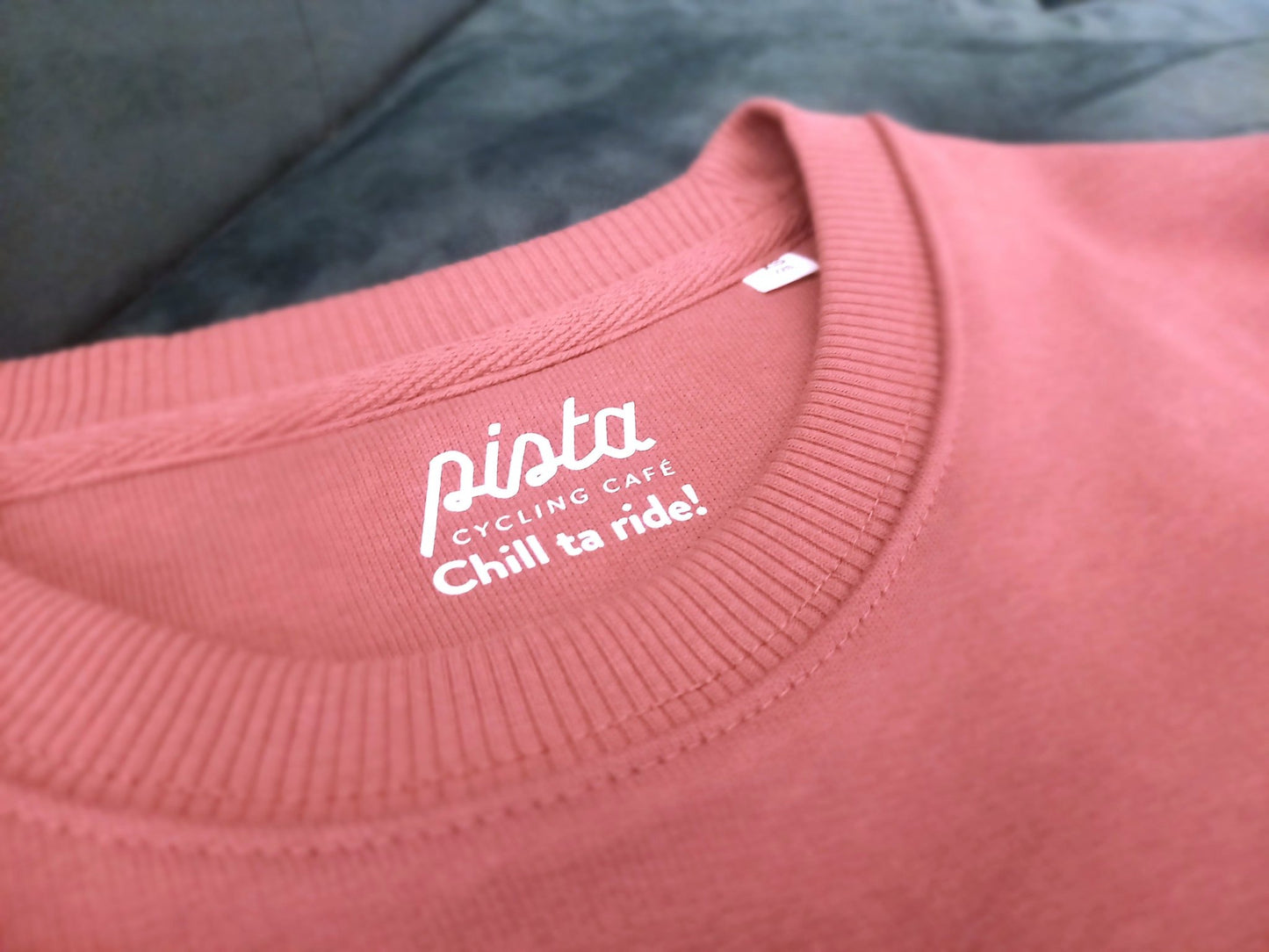 Sweat Pista Vibes - Sweatshirt Lifestyle Inspiré par la Culture Vélo & Café | Pista - boutique.pista.cc