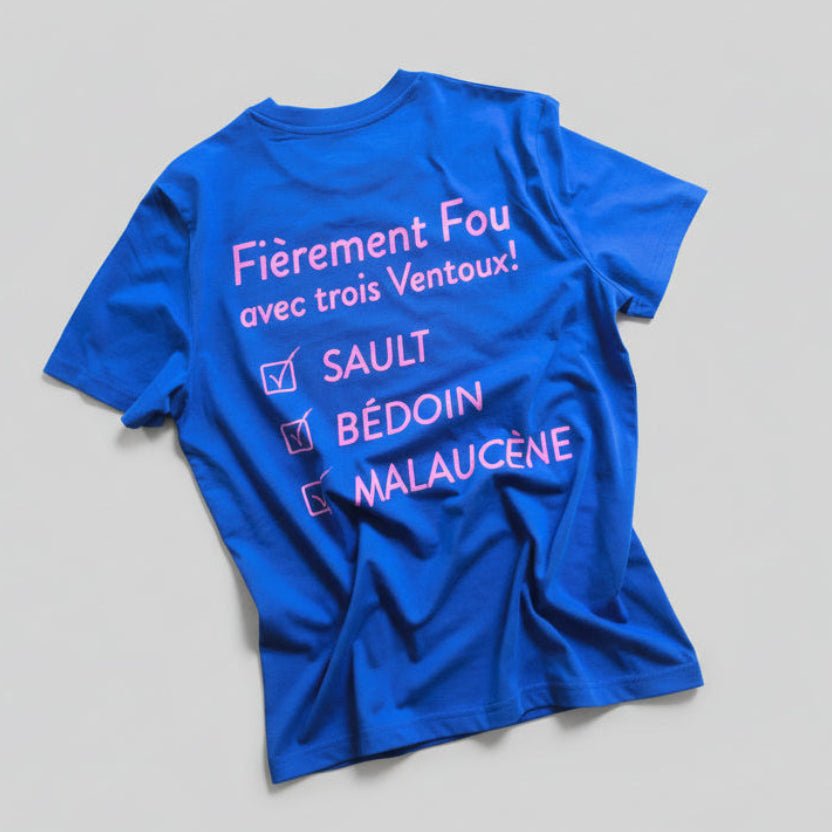 Tee - shirt Fou du Ventoux Bleu & Rose - T-shirt Lifestyle pour les Passionné.es du Mont Ventoux | Pista - boutique.pista.cc